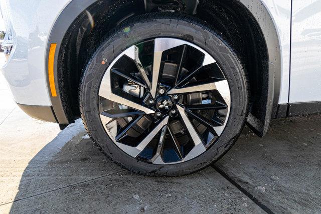 2023 Mitsubishi Outlander Phev SE, available for sale in Great Neck, New York | Camy Cars. Great Neck, New York 2023 Mitsubishi Outlander Phev SE, available for sale in Great Neck, New York | Camy Cars. Great Neck, New York