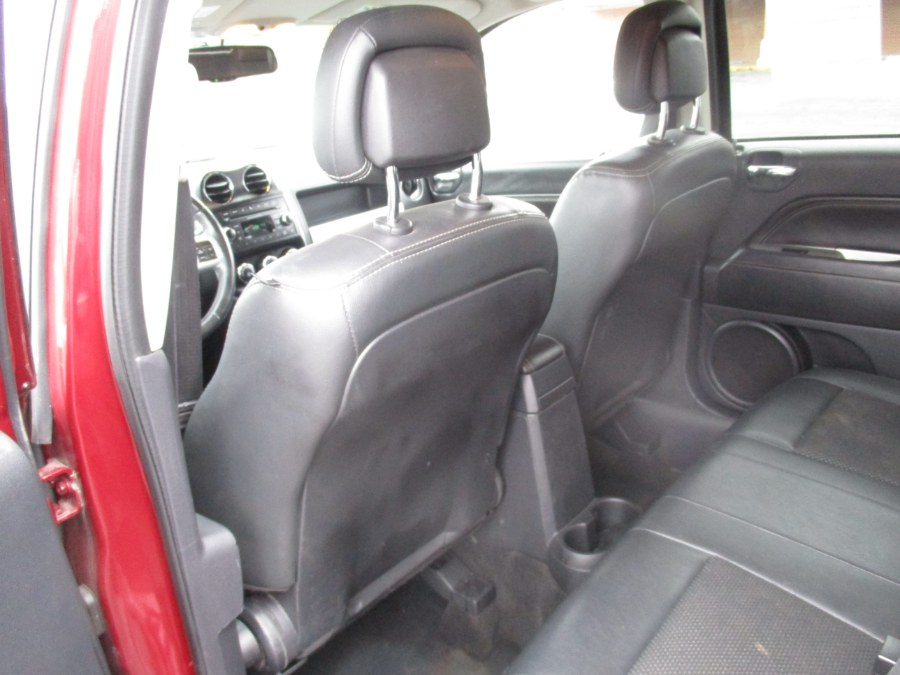 2017 Jeep Compass Latitude 4x4 *Ltd Avail*, available for sale in New Britain, Connecticut | Universal Motors LLC. New Britain, Connecticut 2017 Jeep Compass Latitude 4x4 *Ltd Avail*, available for sale in New Britain, Connecticut | Universal Motors LLC. New Britain, Connecticut
