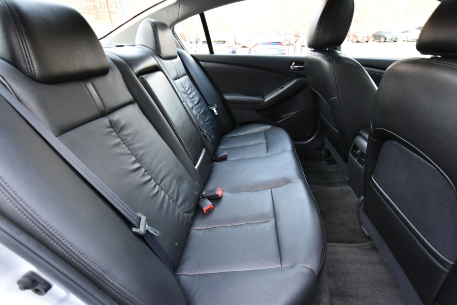 2012 Nissan Altima 4dr Sdn V6 CVT 3.5 SR, available for sale in Waterbury, Connecticut | Highline Car Connection. Waterbury, Connecticut 2012 Nissan Altima 4dr Sdn V6 CVT 3.5 SR, available for sale in Waterbury, Connecticut | Highline Car Connection. Waterbury, Connecticut