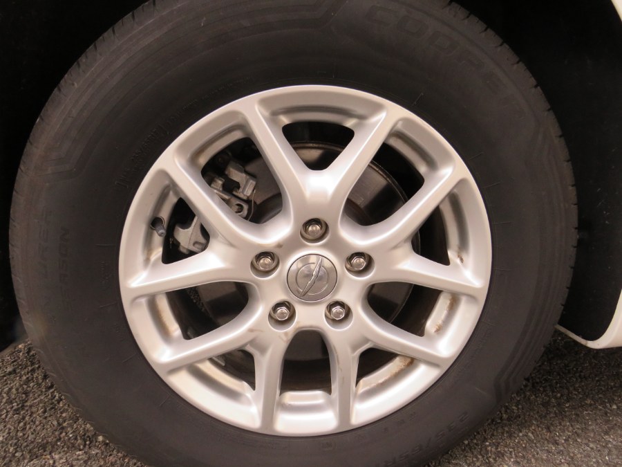 2020 Chrysler Pacifica Touring L FWD, available for sale in Middle Village, New York | Road Masters II INC. Middle Village, New York 2020 Chrysler Pacifica Touring L FWD, available for sale in Middle Village, New York | Road Masters II INC. Middle Village, New York