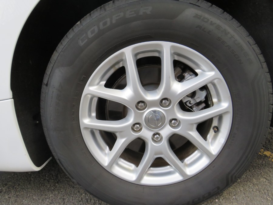 2020 Chrysler Pacifica Touring L FWD, available for sale in Middle Village, New York | Road Masters II INC. Middle Village, New York 2020 Chrysler Pacifica Touring L FWD, available for sale in Middle Village, New York | Road Masters II INC. Middle Village, New York