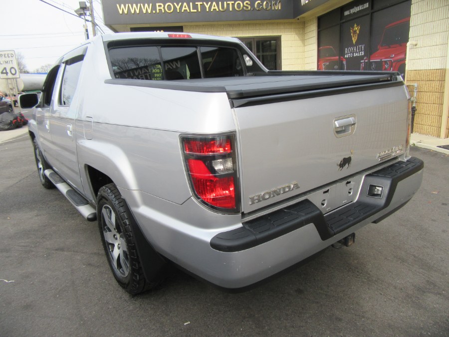 2014 Honda Ridgeline 4WD Crew Cab SE, available for sale in Little Ferry, New Jersey | Royalty Auto Sales. Little Ferry, New Jersey 2014 Honda Ridgeline 4WD Crew Cab SE, available for sale in Little Ferry, New Jersey | Royalty Auto Sales. Little Ferry, New Jersey