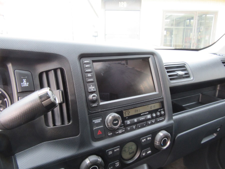 2014 Honda Ridgeline 4WD Crew Cab SE, available for sale in Little Ferry, New Jersey | Royalty Auto Sales. Little Ferry, New Jersey 2014 Honda Ridgeline 4WD Crew Cab SE, available for sale in Little Ferry, New Jersey | Royalty Auto Sales. Little Ferry, New Jersey