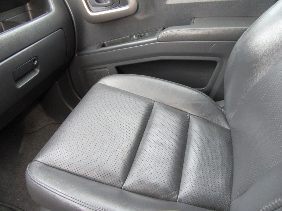 2014 Honda Ridgeline 4WD Crew Cab SE, available for sale in Little Ferry, New Jersey | Royalty Auto Sales. Little Ferry, New Jersey 2014 Honda Ridgeline 4WD Crew Cab SE, available for sale in Little Ferry, New Jersey | Royalty Auto Sales. Little Ferry, New Jersey