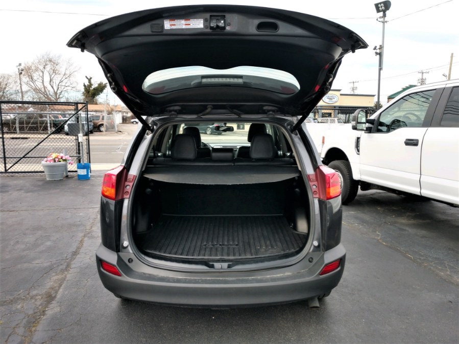 2015 Toyota RAV4 AWD 4dr Limited (Natl), available for sale in COPIAGUE, New York | Warwick Auto Sales Inc. COPIAGUE, New York 2015 Toyota RAV4 AWD 4dr Limited (Natl), available for sale in COPIAGUE, New York | Warwick Auto Sales Inc. COPIAGUE, New York