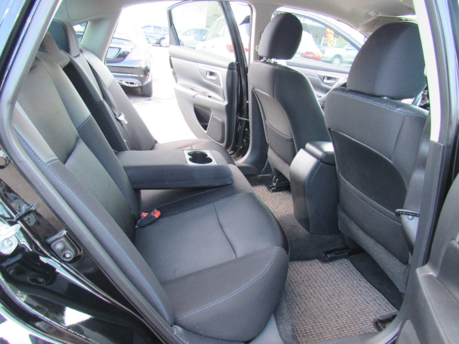2016 Nissan Altima SR, available for sale in Worcester, Massachusetts | Hilario's Auto Sales Inc.. Worcester, Massachusetts 2016 Nissan Altima SR, available for sale in Worcester, Massachusetts | Hilario's Auto Sales Inc.. Worcester, Massachusetts