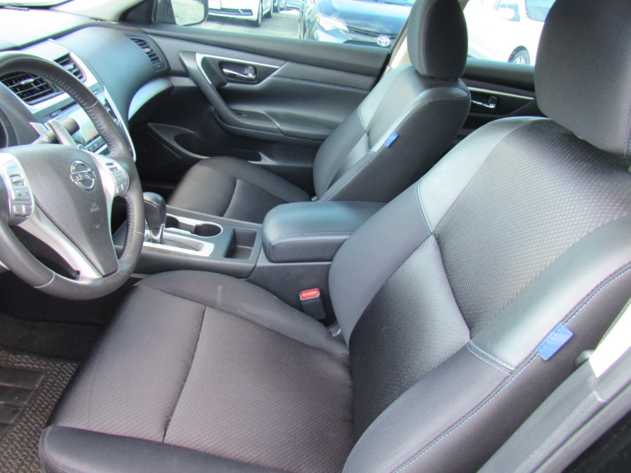 2016 Nissan Altima SR, available for sale in Worcester, Massachusetts | Hilario's Auto Sales Inc.. Worcester, Massachusetts 2016 Nissan Altima SR, available for sale in Worcester, Massachusetts | Hilario's Auto Sales Inc.. Worcester, Massachusetts