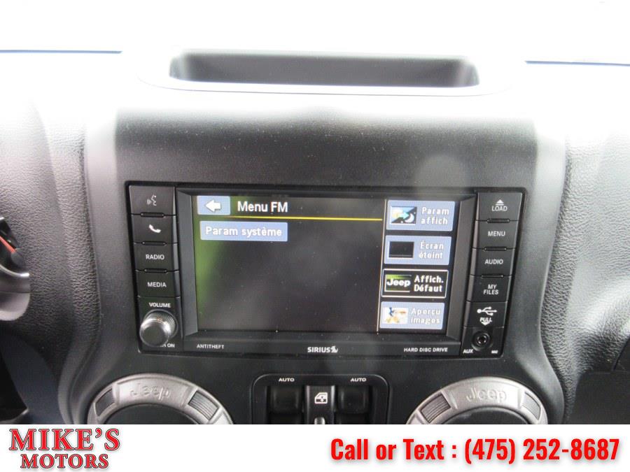 2015 Jeep Wrangler Unlimited 4WD 4dr Sport, available for sale in Stratford, Connecticut | Mike's Motors LLC. Stratford, Connecticut 2015 Jeep Wrangler Unlimited 4WD 4dr Sport, available for sale in Stratford, Connecticut | Mike's Motors LLC. Stratford, Connecticut