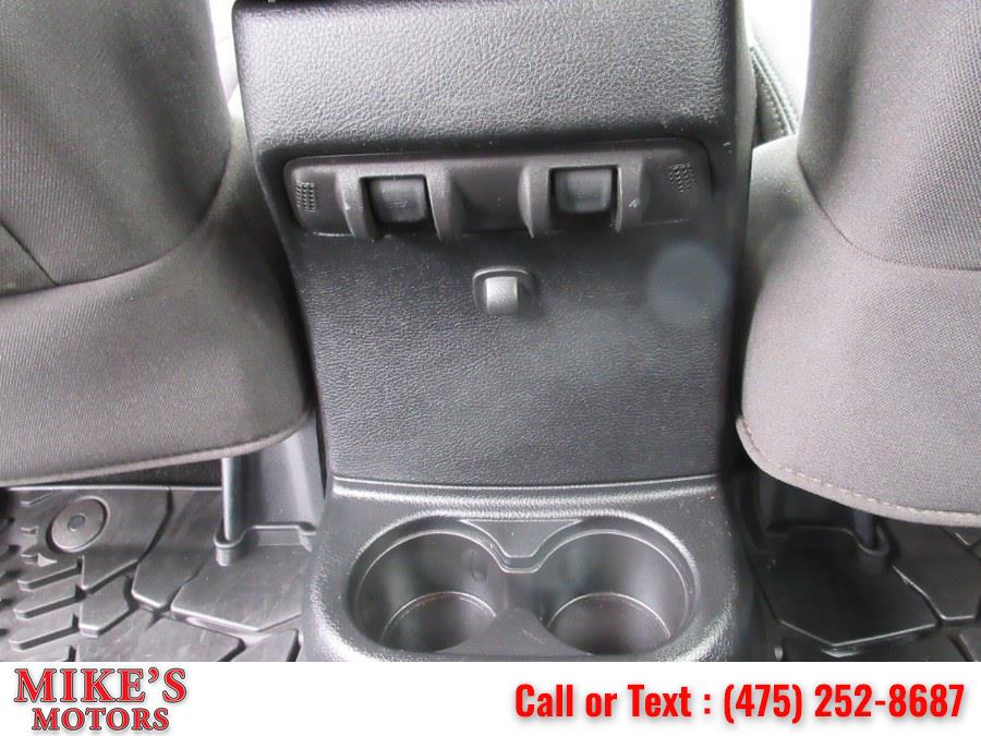 2015 Jeep Wrangler Unlimited 4WD 4dr Sport, available for sale in Stratford, Connecticut | Mike's Motors LLC. Stratford, Connecticut 2015 Jeep Wrangler Unlimited 4WD 4dr Sport, available for sale in Stratford, Connecticut | Mike's Motors LLC. Stratford, Connecticut