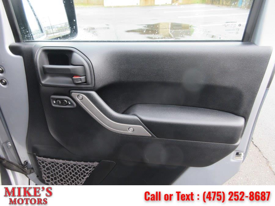 2015 Jeep Wrangler Unlimited 4WD 4dr Sport, available for sale in Stratford, Connecticut | Mike's Motors LLC. Stratford, Connecticut 2015 Jeep Wrangler Unlimited 4WD 4dr Sport, available for sale in Stratford, Connecticut | Mike's Motors LLC. Stratford, Connecticut