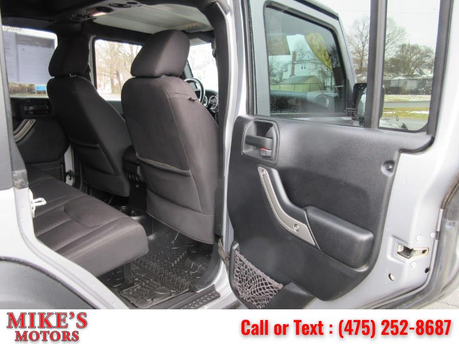 2015 Jeep Wrangler Unlimited 4WD 4dr Sport, available for sale in Stratford, Connecticut | Mike's Motors LLC. Stratford, Connecticut 2015 Jeep Wrangler Unlimited 4WD 4dr Sport, available for sale in Stratford, Connecticut | Mike's Motors LLC. Stratford, Connecticut