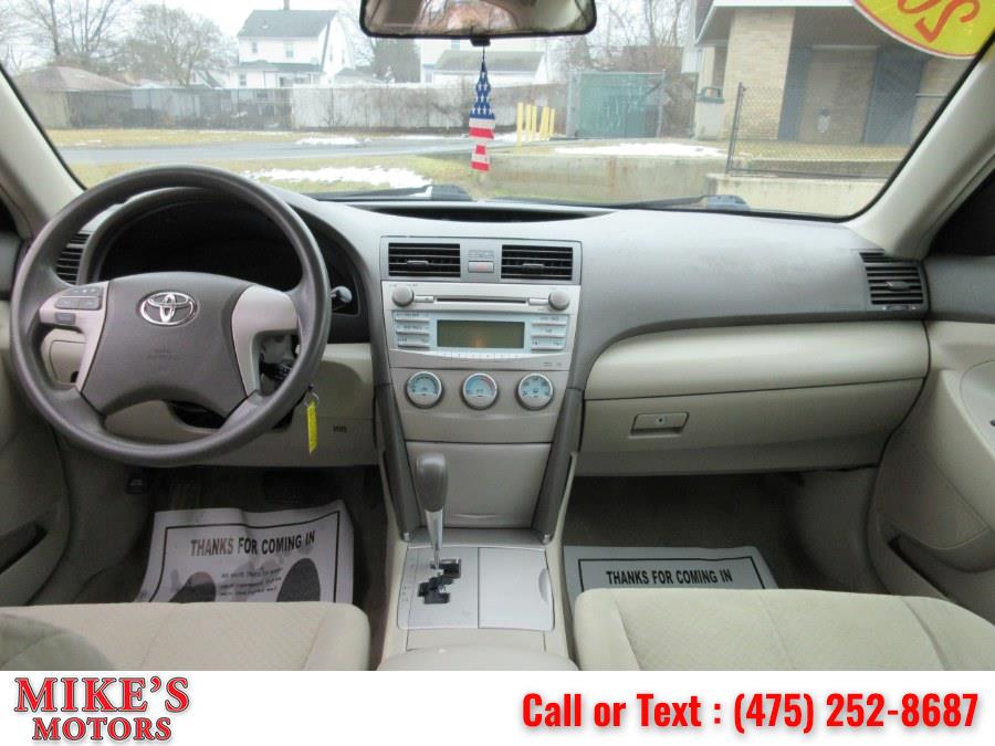 2007 Toyota Camry 4dr Sdn I4 Auto LE (Natl), available for sale in Stratford, Connecticut | Mike's Motors LLC. Stratford, Connecticut 2007 Toyota Camry 4dr Sdn I4 Auto LE (Natl), available for sale in Stratford, Connecticut | Mike's Motors LLC. Stratford, Connecticut