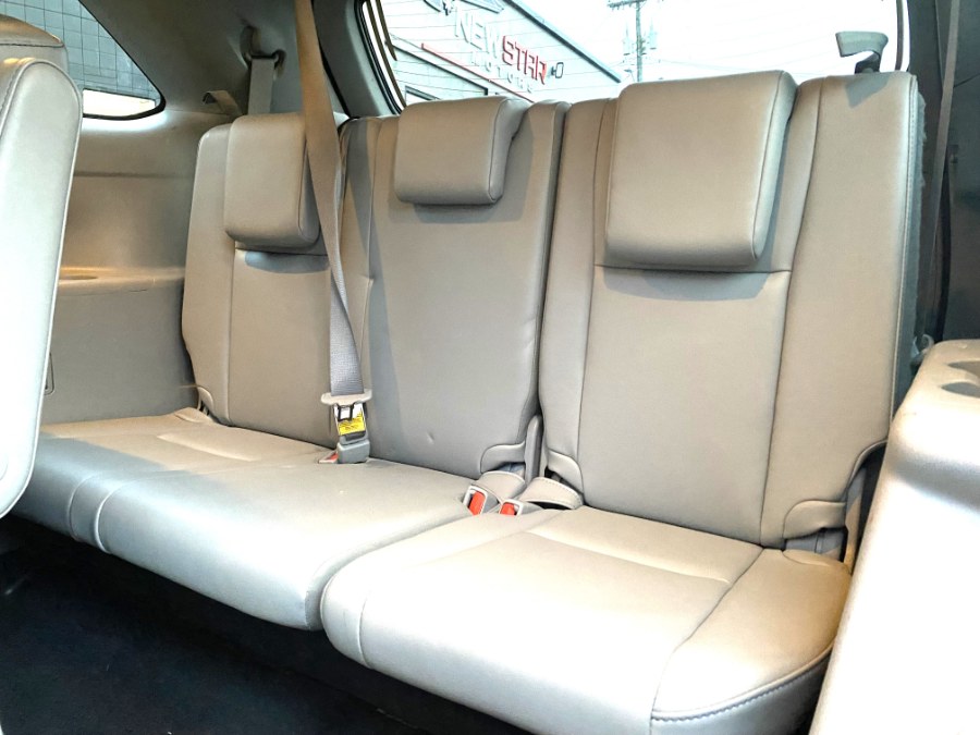 2019 Toyota Highlander XLE AWD W/Nav, available for sale in Peabody, Massachusetts | New Star Motors. Peabody, Massachusetts 2019 Toyota Highlander XLE AWD W/Nav, available for sale in Peabody, Massachusetts | New Star Motors. Peabody, Massachusetts