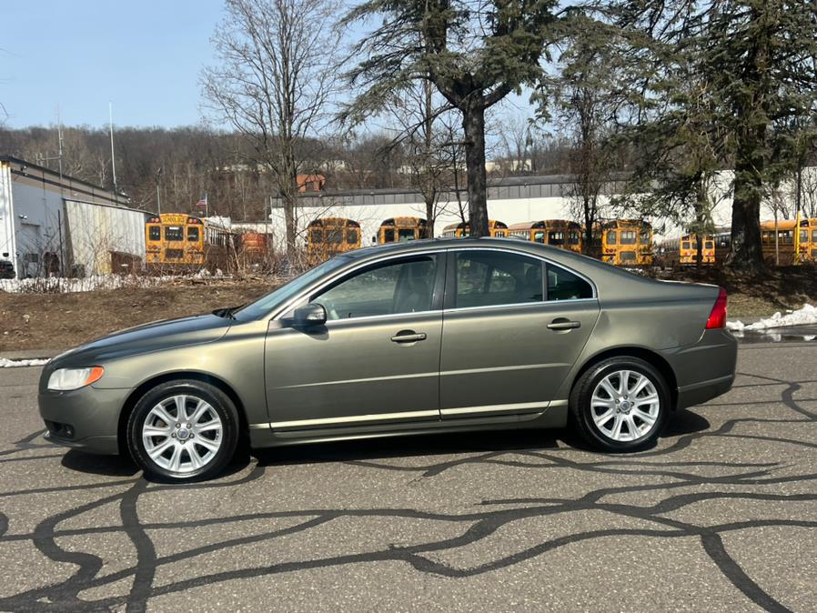 2009 Volvo S80 4dr Sdn I6 FWD, available for sale in Waterbury, Connecticut | Platinum Auto Care. Waterbury, Connecticut 2009 Volvo S80 4dr Sdn I6 FWD, available for sale in Waterbury, Connecticut | Platinum Auto Care. Waterbury, Connecticut
