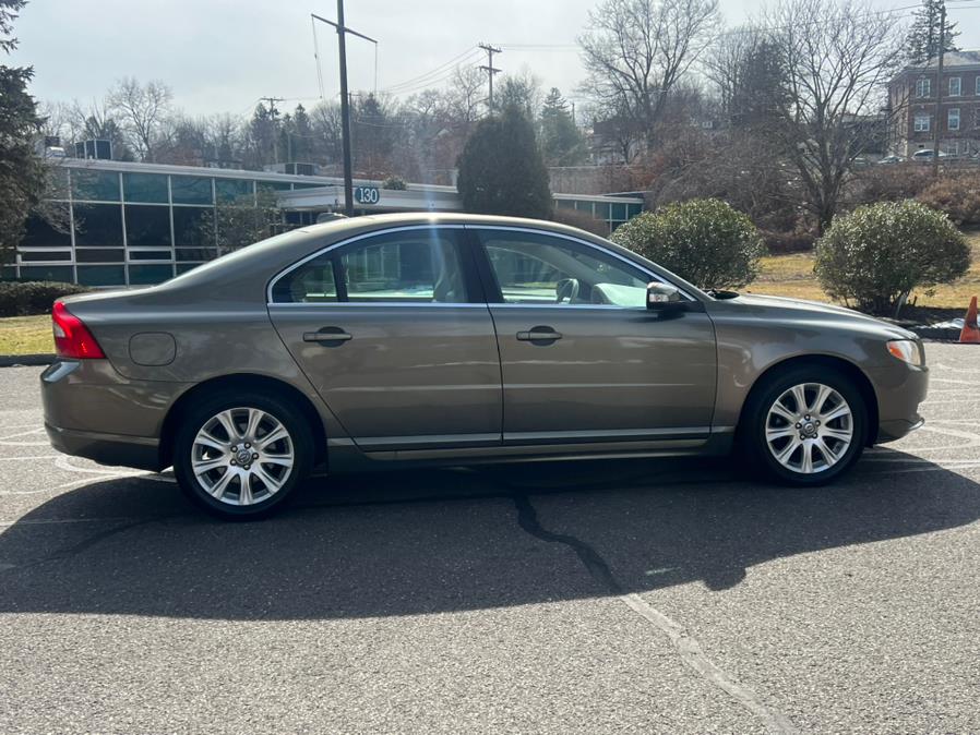 2009 Volvo S80 4dr Sdn I6 FWD, available for sale in Waterbury, Connecticut | Platinum Auto Care. Waterbury, Connecticut 2009 Volvo S80 4dr Sdn I6 FWD, available for sale in Waterbury, Connecticut | Platinum Auto Care. Waterbury, Connecticut
