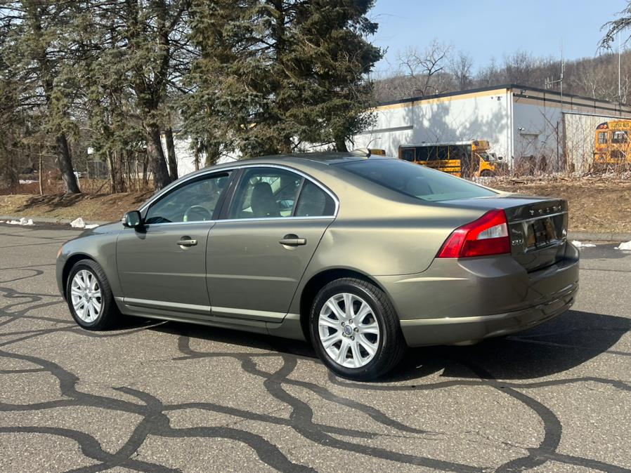 2009 Volvo S80 4dr Sdn I6 FWD, available for sale in Waterbury, Connecticut | Platinum Auto Care. Waterbury, Connecticut 2009 Volvo S80 4dr Sdn I6 FWD, available for sale in Waterbury, Connecticut | Platinum Auto Care. Waterbury, Connecticut