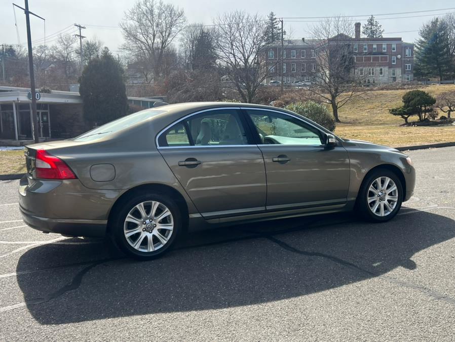 2009 Volvo S80 4dr Sdn I6 FWD, available for sale in Waterbury, Connecticut | Platinum Auto Care. Waterbury, Connecticut 2009 Volvo S80 4dr Sdn I6 FWD, available for sale in Waterbury, Connecticut | Platinum Auto Care. Waterbury, Connecticut