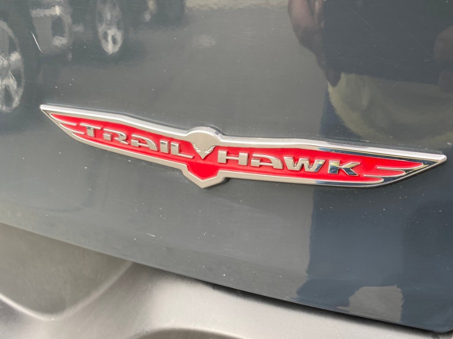 2016 Jeep Cherokee 4WD 4dr Trailhawk, available for sale in West Springfield, Massachusetts | Union Street Auto Sales. West Springfield, Massachusetts 2016 Jeep Cherokee 4WD 4dr Trailhawk, available for sale in West Springfield, Massachusetts | Union Street Auto Sales. West Springfield, Massachusetts