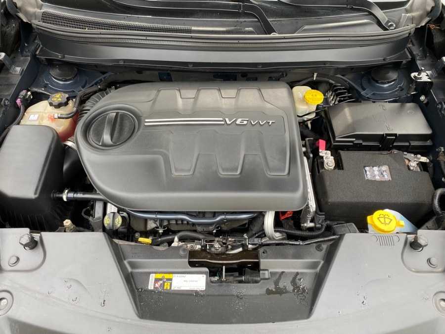 2016 Jeep Cherokee 4WD 4dr Trailhawk, available for sale in West Springfield, Massachusetts | Union Street Auto Sales. West Springfield, Massachusetts 2016 Jeep Cherokee 4WD 4dr Trailhawk, available for sale in West Springfield, Massachusetts | Union Street Auto Sales. West Springfield, Massachusetts