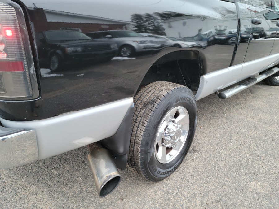2006 Dodge Ram 2500 4dr Mega Cab 4WD Laramie 5.9 Cummins Diesel, available for sale in East Windsor, Connecticut | Toro Auto. East Windsor, Connecticut 2006 Dodge Ram 2500 4dr Mega Cab 4WD Laramie 5.9 Cummins Diesel, available for sale in East Windsor, Connecticut | Toro Auto. East Windsor, Connecticut
