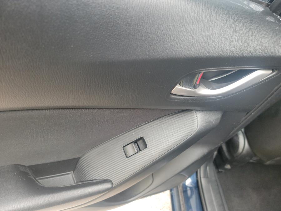 2014 Mazda Mazda3 4dr Sdn Auto i SV, available for sale in Philadelphia, Pennsylvania | Eugen's Auto Sales & Repairs. Philadelphia, Pennsylvania 2014 Mazda Mazda3 4dr Sdn Auto i SV, available for sale in Philadelphia, Pennsylvania | Eugen's Auto Sales & Repairs. Philadelphia, Pennsylvania