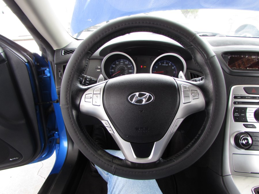 2010 Hyundai Genesis Coupe 2dr 2.0T Auto, available for sale in Orlando, Florida | VIP Auto Enterprise, Inc. Orlando, Florida 2010 Hyundai Genesis Coupe 2dr 2.0T Auto, available for sale in Orlando, Florida | VIP Auto Enterprise, Inc. Orlando, Florida