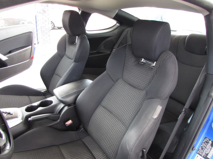2010 Hyundai Genesis Coupe 2dr 2.0T Auto, available for sale in Orlando, Florida | VIP Auto Enterprise, Inc. Orlando, Florida 2010 Hyundai Genesis Coupe 2dr 2.0T Auto, available for sale in Orlando, Florida | VIP Auto Enterprise, Inc. Orlando, Florida