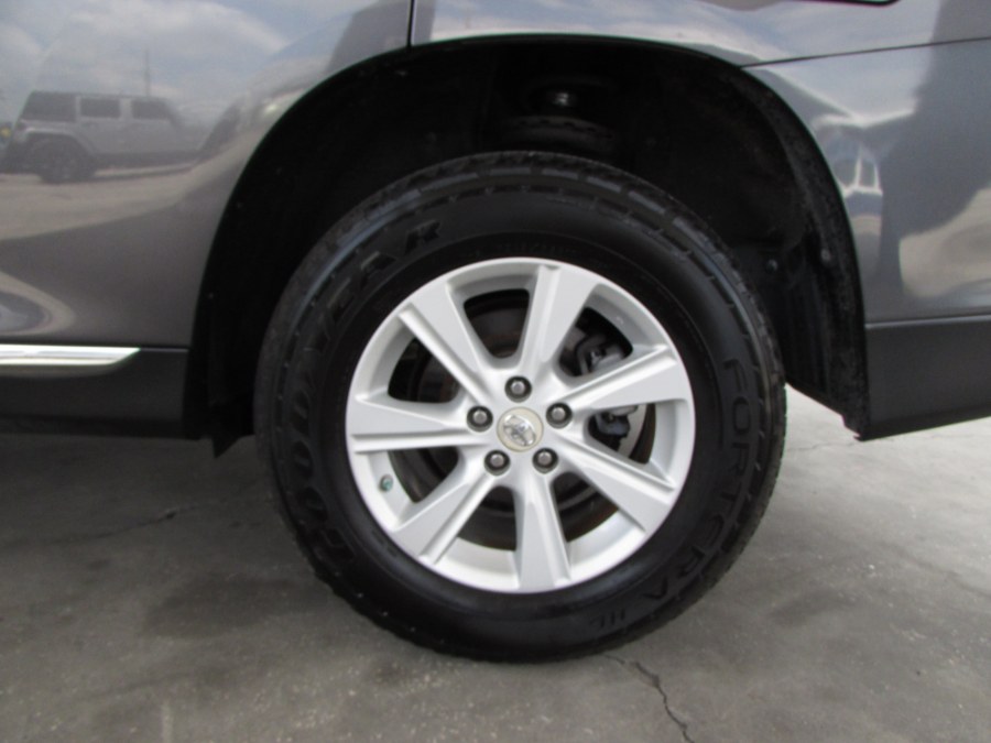 2012 Toyota Highlander FWD 4dr I4 SE (Natl), available for sale in Orlando, Florida | VIP Auto Enterprise, Inc. Orlando, Florida 2012 Toyota Highlander FWD 4dr I4 SE (Natl), available for sale in Orlando, Florida | VIP Auto Enterprise, Inc. Orlando, Florida