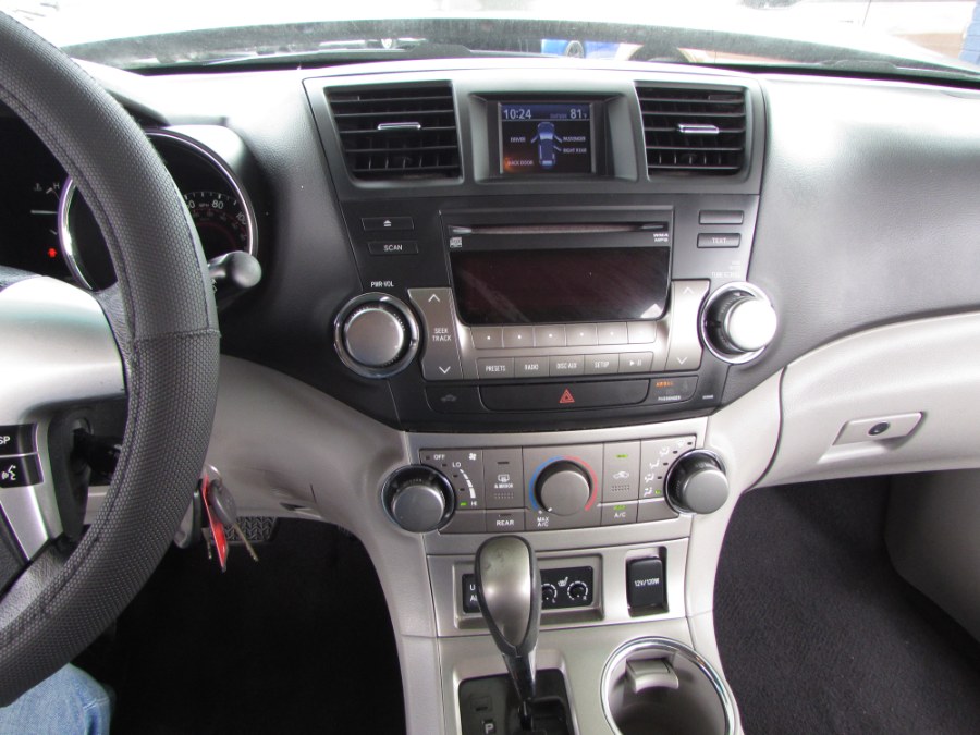 2012 Toyota Highlander FWD 4dr I4 SE (Natl), available for sale in Orlando, Florida | VIP Auto Enterprise, Inc. Orlando, Florida 2012 Toyota Highlander FWD 4dr I4 SE (Natl), available for sale in Orlando, Florida | VIP Auto Enterprise, Inc. Orlando, Florida