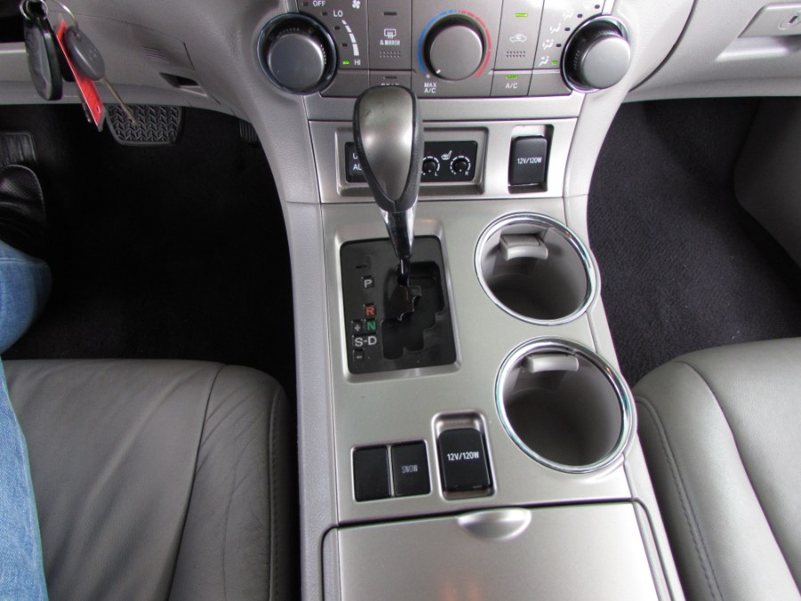 2012 Toyota Highlander FWD 4dr I4 SE (Natl), available for sale in Orlando, Florida | VIP Auto Enterprise, Inc. Orlando, Florida 2012 Toyota Highlander FWD 4dr I4 SE (Natl), available for sale in Orlando, Florida | VIP Auto Enterprise, Inc. Orlando, Florida