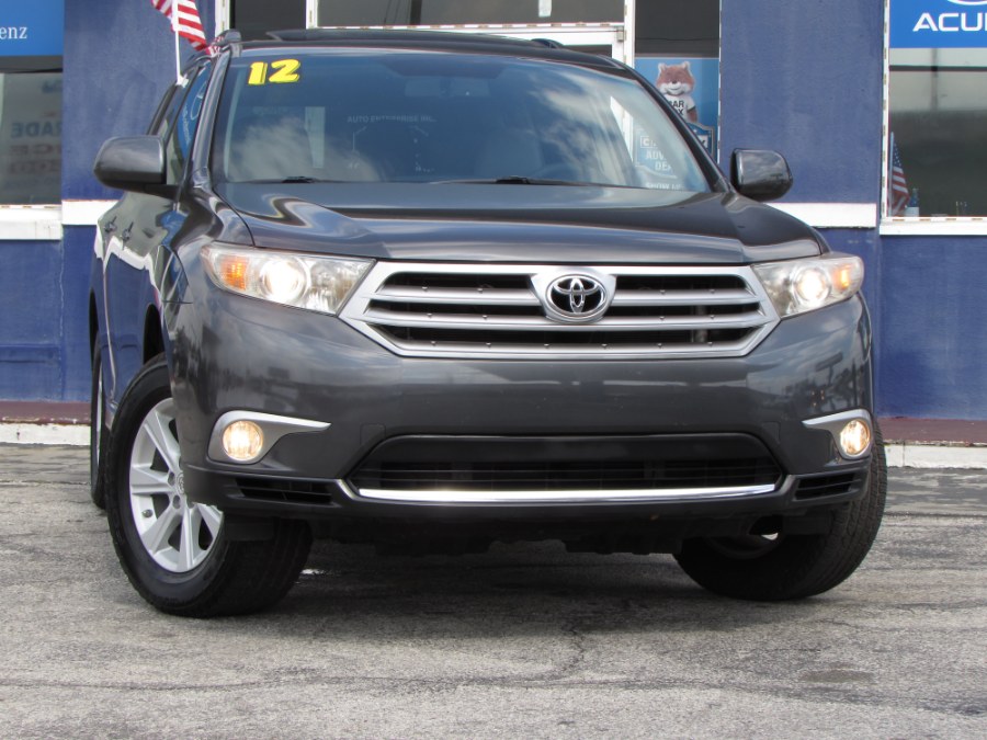 2012 Toyota Highlander FWD 4dr I4 SE (Natl), available for sale in Orlando, Florida | VIP Auto Enterprise, Inc. Orlando, Florida 2012 Toyota Highlander FWD 4dr I4 SE (Natl), available for sale in Orlando, Florida | VIP Auto Enterprise, Inc. Orlando, Florida