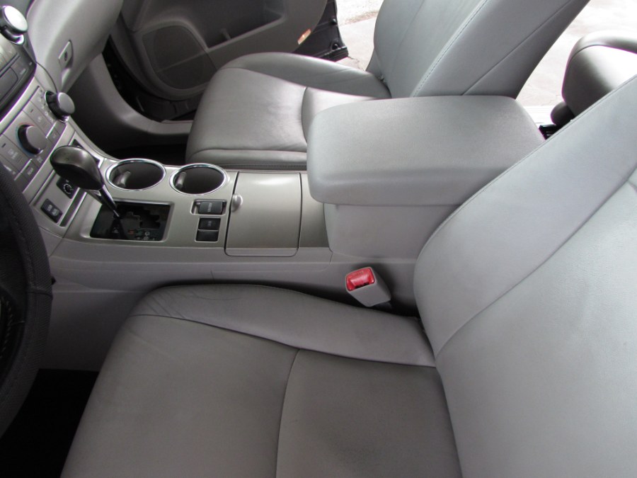 2012 Toyota Highlander FWD 4dr I4 SE (Natl), available for sale in Orlando, Florida | VIP Auto Enterprise, Inc. Orlando, Florida 2012 Toyota Highlander FWD 4dr I4 SE (Natl), available for sale in Orlando, Florida | VIP Auto Enterprise, Inc. Orlando, Florida