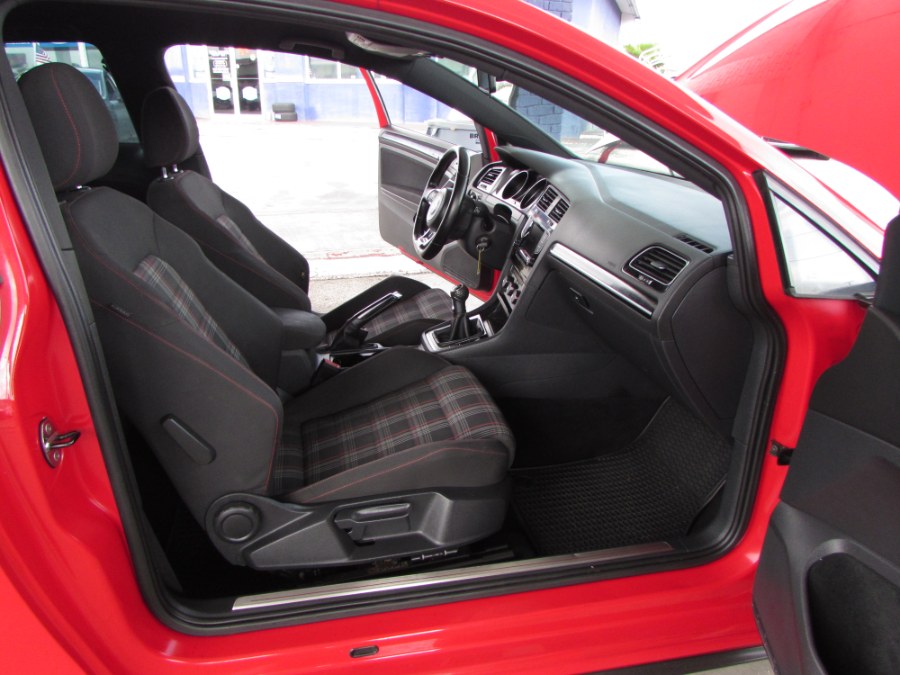 2015 Volkswagen Golf GTI 2dr HB Man SE, available for sale in Orlando, Florida | VIP Auto Enterprise, Inc. Orlando, Florida 2015 Volkswagen Golf GTI 2dr HB Man SE, available for sale in Orlando, Florida | VIP Auto Enterprise, Inc. Orlando, Florida