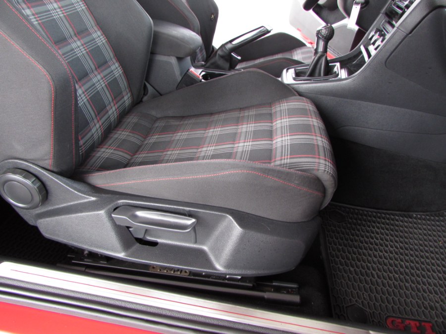 2015 Volkswagen Golf GTI 2dr HB Man SE, available for sale in Orlando, Florida | VIP Auto Enterprise, Inc. Orlando, Florida 2015 Volkswagen Golf GTI 2dr HB Man SE, available for sale in Orlando, Florida | VIP Auto Enterprise, Inc. Orlando, Florida