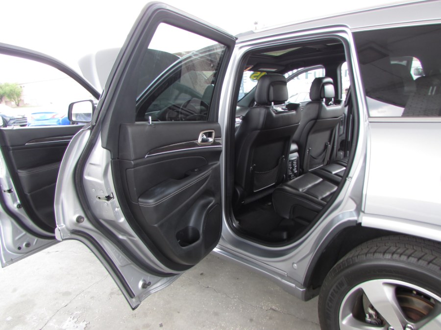 2015 Jeep Grand Cherokee 4WD 4dr Overland, available for sale in Orlando, Florida | VIP Auto Enterprise, Inc. Orlando, Florida 2015 Jeep Grand Cherokee 4WD 4dr Overland, available for sale in Orlando, Florida | VIP Auto Enterprise, Inc. Orlando, Florida