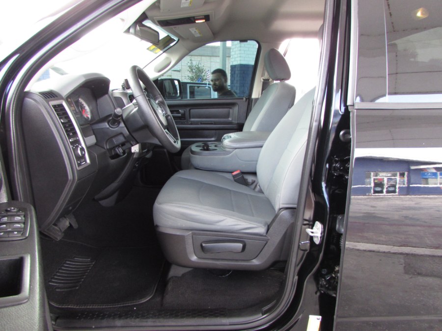 2014 Ram 1500 2WD Quad Cab 140.5" Express, available for sale in Orlando, Florida | VIP Auto Enterprise, Inc. Orlando, Florida 2014 Ram 1500 2WD Quad Cab 140.5" Express, available for sale in Orlando, Florida | VIP Auto Enterprise, Inc. Orlando, Florida