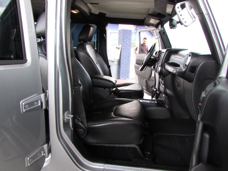 2013 Jeep Wrangler Unlimited 4WD 4dr Sahara, available for sale in Orlando, Florida | VIP Auto Enterprise, Inc. Orlando, Florida 2013 Jeep Wrangler Unlimited 4WD 4dr Sahara, available for sale in Orlando, Florida | VIP Auto Enterprise, Inc. Orlando, Florida