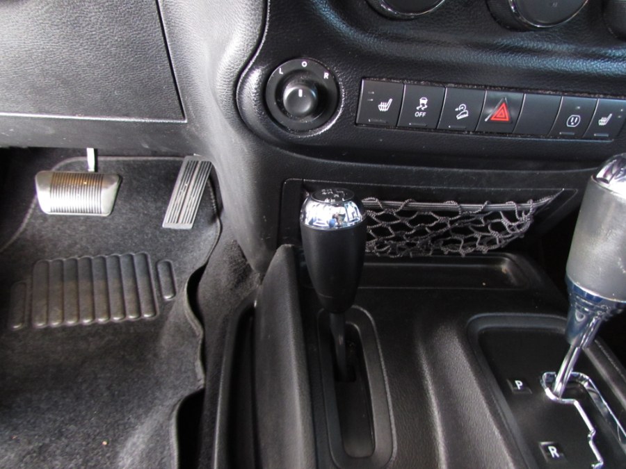 2013 Jeep Wrangler Unlimited 4WD 4dr Sahara, available for sale in Orlando, Florida | VIP Auto Enterprise, Inc. Orlando, Florida 2013 Jeep Wrangler Unlimited 4WD 4dr Sahara, available for sale in Orlando, Florida | VIP Auto Enterprise, Inc. Orlando, Florida