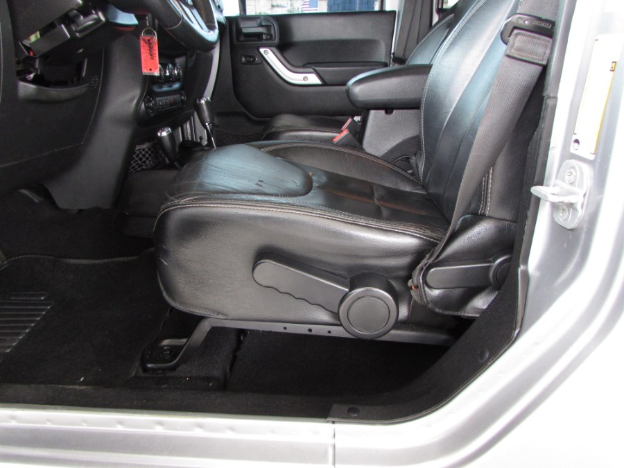 2013 Jeep Wrangler Unlimited 4WD 4dr Sahara, available for sale in Orlando, Florida | VIP Auto Enterprise, Inc. Orlando, Florida 2013 Jeep Wrangler Unlimited 4WD 4dr Sahara, available for sale in Orlando, Florida | VIP Auto Enterprise, Inc. Orlando, Florida
