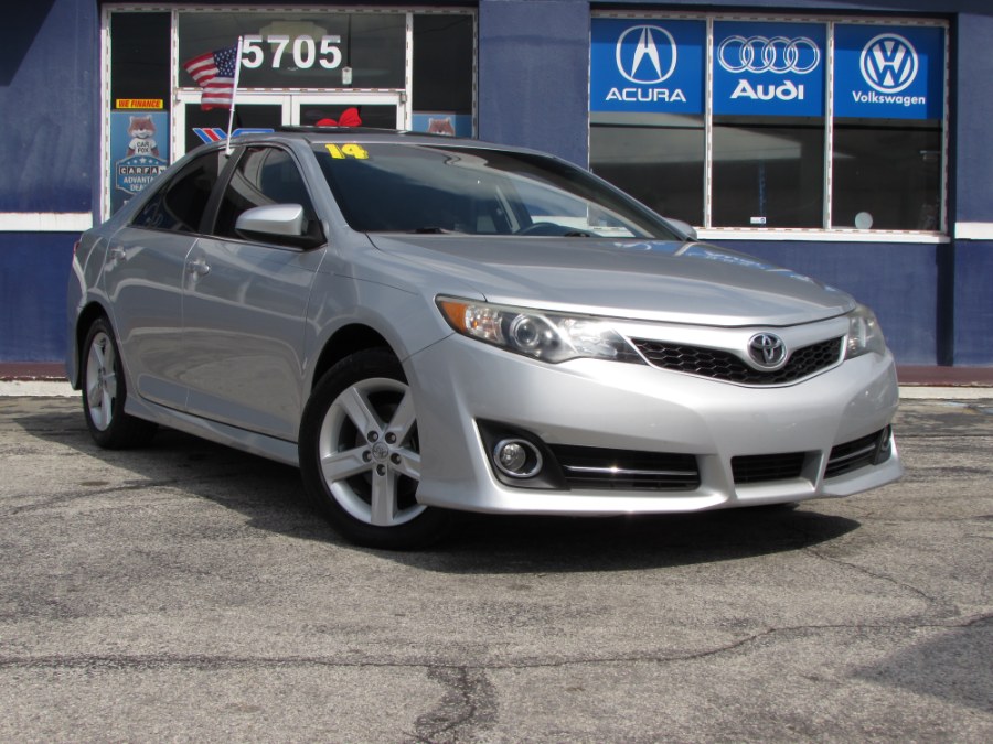 2014 Toyota Camry 2014.5 4dr Sdn I4 Auto SE (Natl), available for sale in Orlando, Florida | VIP Auto Enterprise, Inc. Orlando, Florida 2014 Toyota Camry 2014.5 4dr Sdn I4 Auto SE (Natl), available for sale in Orlando, Florida | VIP Auto Enterprise, Inc. Orlando, Florida