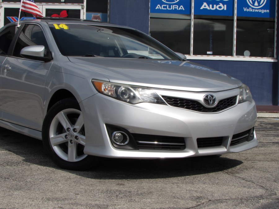 2014 Toyota Camry 2014.5 4dr Sdn I4 Auto SE (Natl), available for sale in Orlando, Florida | VIP Auto Enterprise, Inc. Orlando, Florida 2014 Toyota Camry 2014.5 4dr Sdn I4 Auto SE (Natl), available for sale in Orlando, Florida | VIP Auto Enterprise, Inc. Orlando, Florida