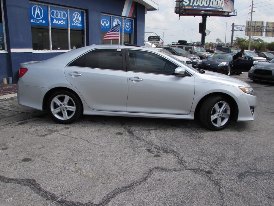 2014 Toyota Camry 2014.5 4dr Sdn I4 Auto SE (Natl), available for sale in Orlando, Florida | VIP Auto Enterprise, Inc. Orlando, Florida 2014 Toyota Camry 2014.5 4dr Sdn I4 Auto SE (Natl), available for sale in Orlando, Florida | VIP Auto Enterprise, Inc. Orlando, Florida