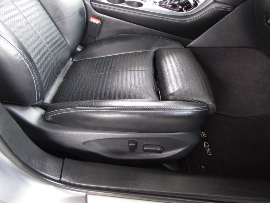 2015 Infiniti Q50 4dr Sdn Premium RWD, available for sale in Orlando, Florida | VIP Auto Enterprise, Inc. Orlando, Florida 2015 Infiniti Q50 4dr Sdn Premium RWD, available for sale in Orlando, Florida | VIP Auto Enterprise, Inc. Orlando, Florida