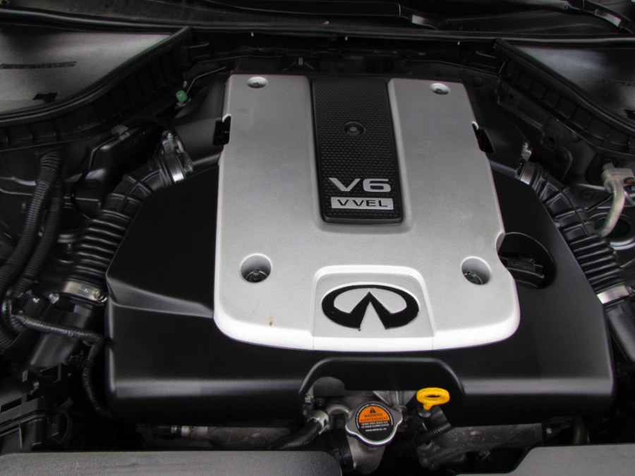2015 Infiniti Q50 4dr Sdn Premium RWD, available for sale in Orlando, Florida | VIP Auto Enterprise, Inc. Orlando, Florida 2015 Infiniti Q50 4dr Sdn Premium RWD, available for sale in Orlando, Florida | VIP Auto Enterprise, Inc. Orlando, Florida