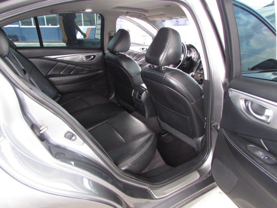 2015 Infiniti Q50 4dr Sdn Premium RWD, available for sale in Orlando, Florida | VIP Auto Enterprise, Inc. Orlando, Florida 2015 Infiniti Q50 4dr Sdn Premium RWD, available for sale in Orlando, Florida | VIP Auto Enterprise, Inc. Orlando, Florida