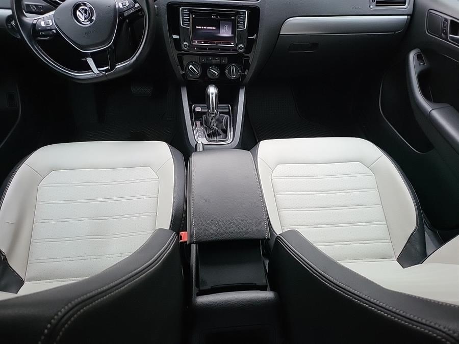 2016 Volkswagen Jetta Sedan 4dr Auto 1.8T Sport PZEV, available for sale in Hartford, Connecticut | Lex Autos LLC. Hartford, Connecticut 2016 Volkswagen Jetta Sedan 4dr Auto 1.8T Sport PZEV, available for sale in Hartford, Connecticut | Lex Autos LLC. Hartford, Connecticut