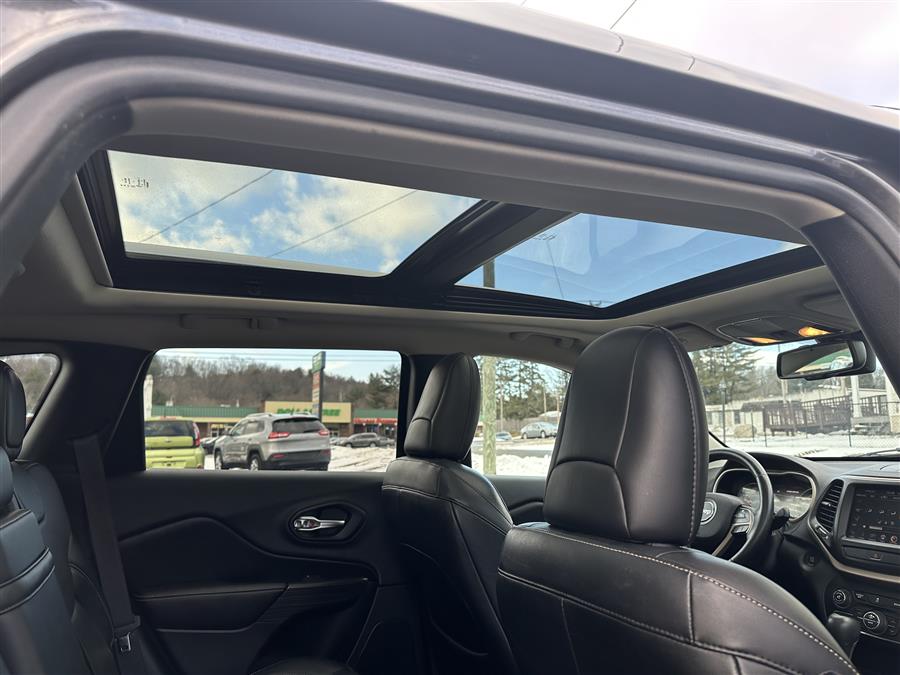 2014 Jeep Cherokee 4WD 4dr Limited, available for sale in Southwick, Massachusetts | Country Auto Sales. Southwick, Massachusetts 2014 Jeep Cherokee 4WD 4dr Limited, available for sale in Southwick, Massachusetts | Country Auto Sales. Southwick, Massachusetts