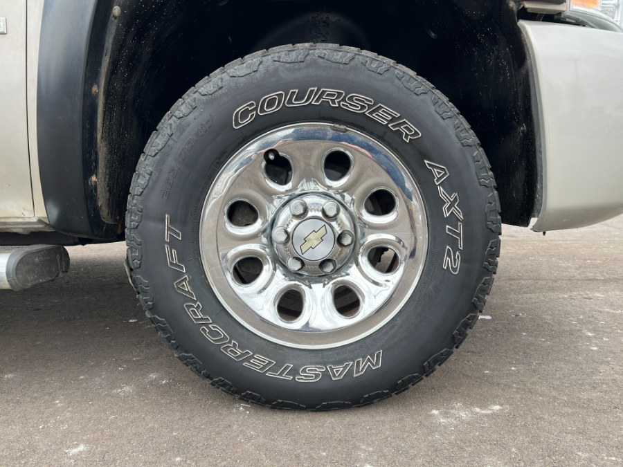 2009 Chevrolet Silverado 1500 4WD Crew Cab 143.5" LS, available for sale in Ortonville, Michigan | Marsh Auto Sales LLC. Ortonville, Michigan 2009 Chevrolet Silverado 1500 4WD Crew Cab 143.5" LS, available for sale in Ortonville, Michigan | Marsh Auto Sales LLC. Ortonville, Michigan