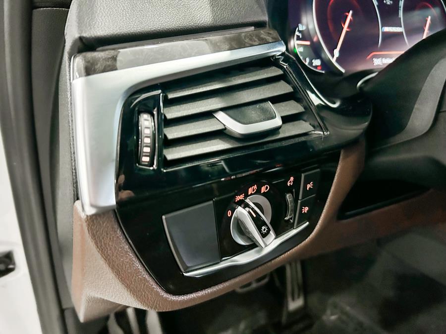 2018 BMW 5 Series M550i xDrive Sedan, available for sale in Franklin Square, New York | Luxury Motor Club. Franklin Square, New York 2018 BMW 5 Series M550i xDrive Sedan, available for sale in Franklin Square, New York | Luxury Motor Club. Franklin Square, New York