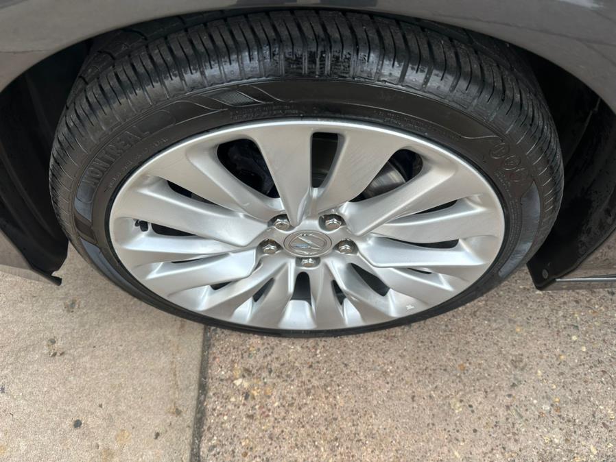 2015 Acura RLX 4dr Sdn Advance Pkg, available for sale in Manchester, Connecticut | Carsonmain LLC. Manchester, Connecticut 2015 Acura RLX 4dr Sdn Advance Pkg, available for sale in Manchester, Connecticut | Carsonmain LLC. Manchester, Connecticut